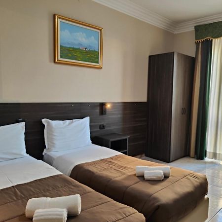 Hotel Romano Turin Ngoại thất bức ảnh
