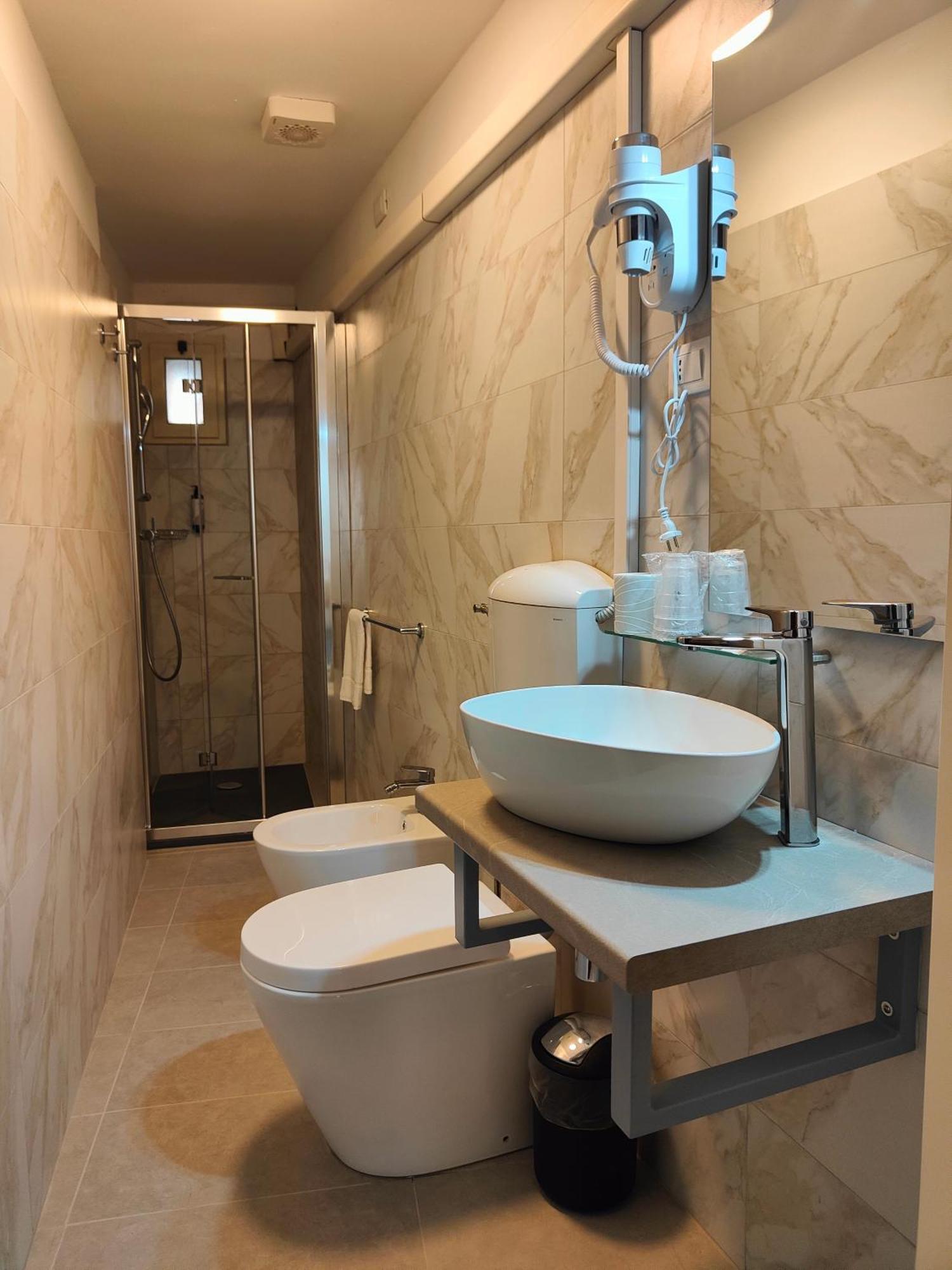 Hotel Romano Turin Ngoại thất bức ảnh
